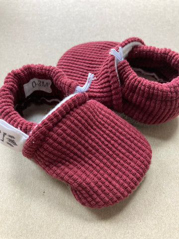 0-3 month cranberry waffle
