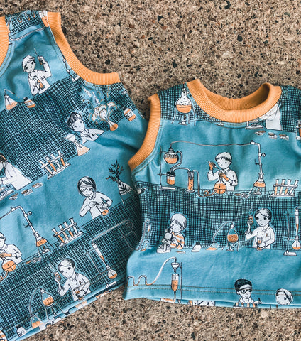 Multiple sizes - Scientist Tank