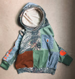 Size 4 years camo forest hoodie