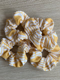 (STANDARD) Yellow abstract scrunchie(single)